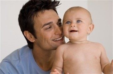 Сроки и стоимость процедуры усыновления ребенка матери-одиночки, у мужчины без собственности на жилье